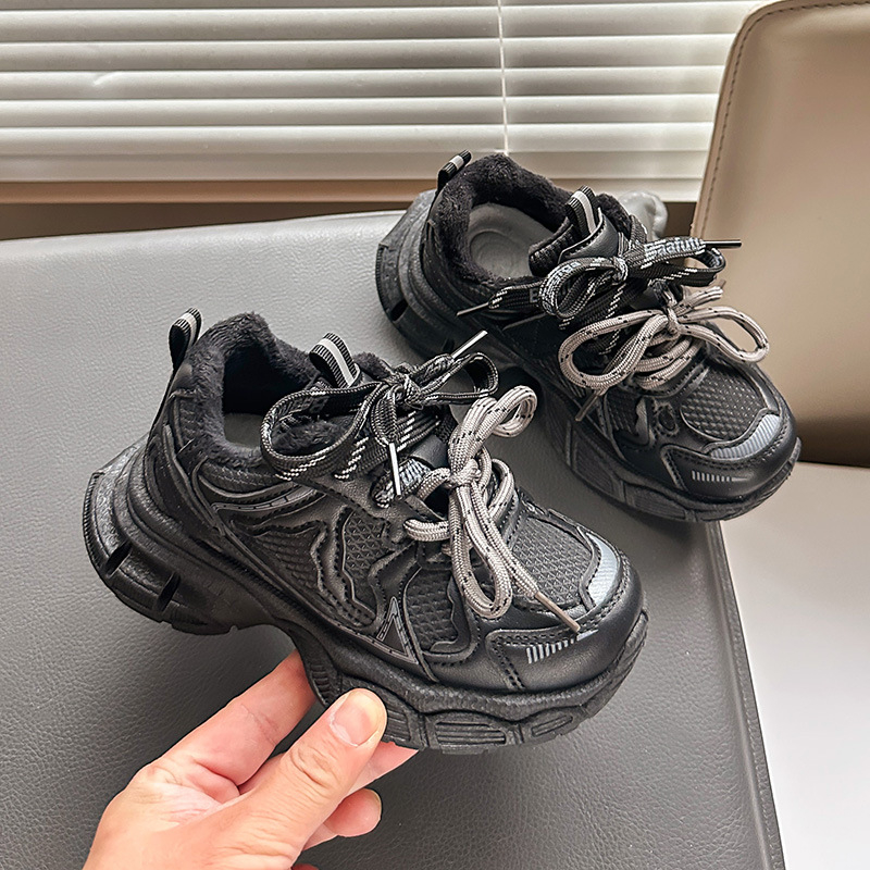 Dječje tenisice u stilu Dad Shoes s flis podstavom, prednje vezivanje, gornji dio od sinteticke kože, gumeni potplat, uzrast 4–16 godina