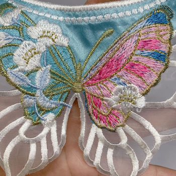 Gyerekeknek szóló Hanfu öltözet felhő- váll hímzé és pillangó motívummal, poliészter anyag+bélés, stílus: Új kínai/antik, gyerekeknek, egyedi csomagolás