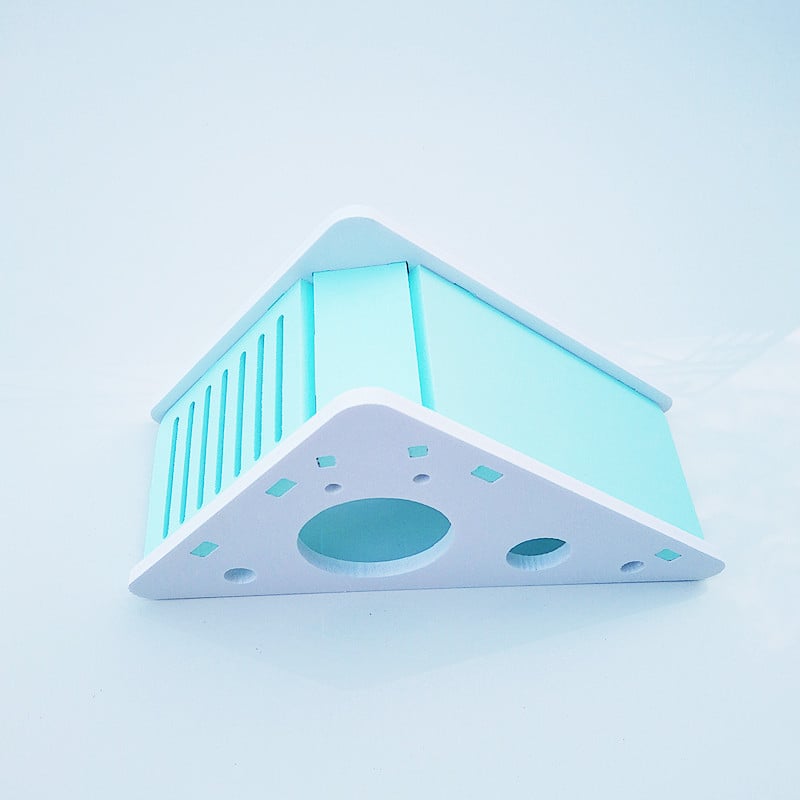 Hörcsög alvóház játéka fészekkel, rejtekhellyel és csúszdával — PVC, 90 g, hörcsögöknek