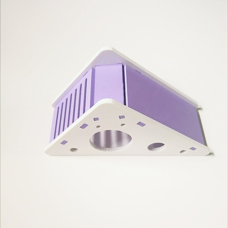 Hörcsög alvóház játéka fészekkel, rejtekhellyel és csúszdával — PVC, 90 g, hörcsögöknek