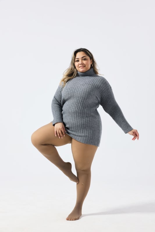 Ženske čarape-leggings u jednom komadu, debeli poliesterski s elastanom, visoka elastičnost, jednobojni uzorak, dizajn u jednom komadu