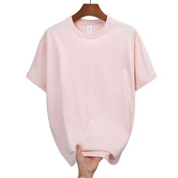 Muška majica kratkih rukava od 100% pamuka, ležernog kroja, okrugli izrez, kratki rukavi, lagana i prozračna, težina 230 g