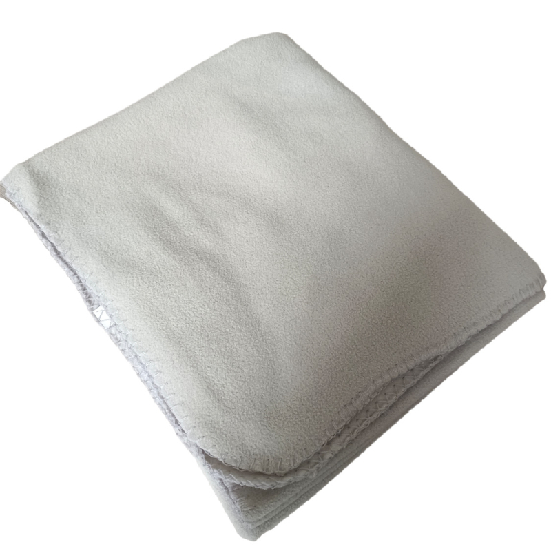 Κουβέρτα από πολυεστέρα πολάρ φλίς με διπλής όψης βελούδο και κέντημα λογότυπου, για όλες τις εποχές