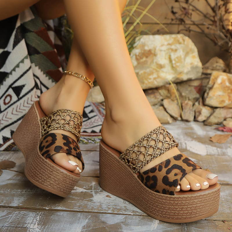 Leopard uzorak platform sandale za žene, gornji dio PU, unutarnji materijal PU, gumena potplata, okrugli vrh, ljeto 2024