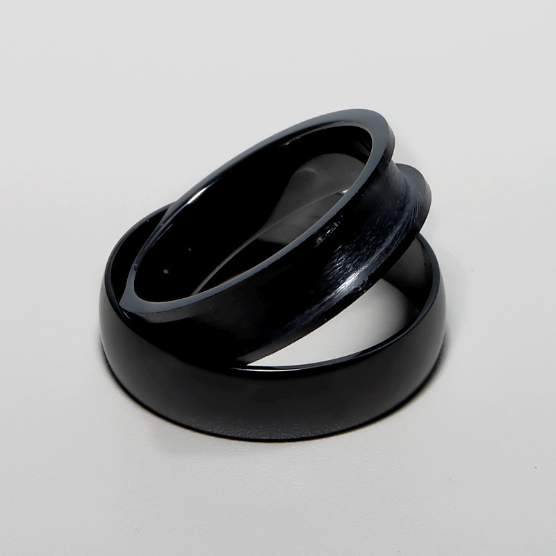 Kerámiagyűrű — divat stílus, eredeti dizájn — szekciós feldolgozás — uniszex