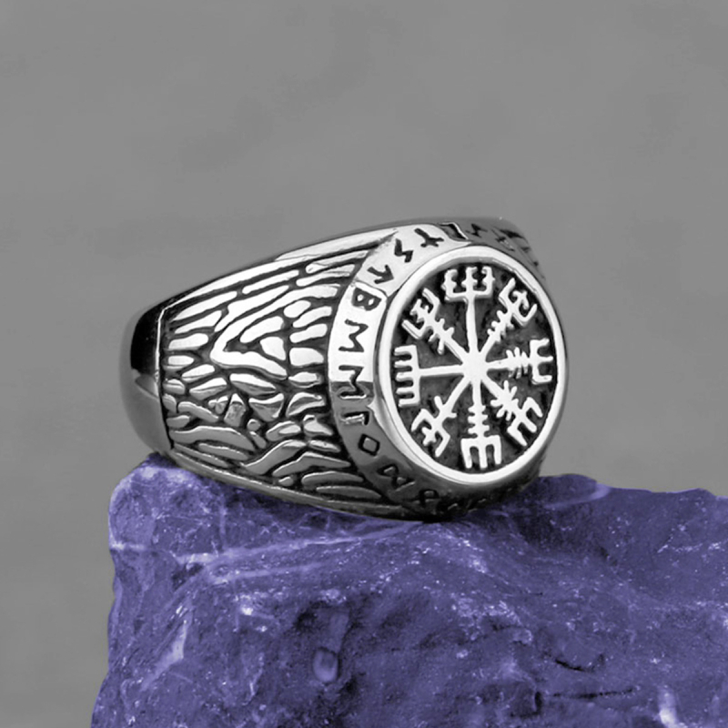 Prsten | Nordijski Viking kompas runa, titan čelik; muški originalni dizajn, geometrijski stil, polirani završetak
