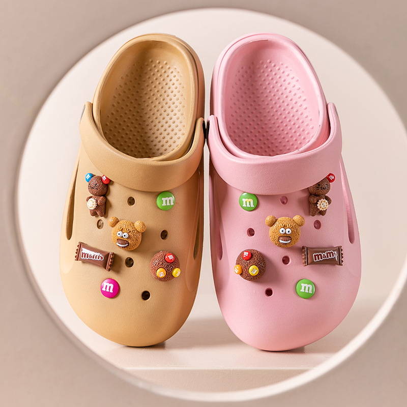 Ženske EVA sandale s dizajnom rupa u obliku srca, Crocs-stil plažne sandale, debljina đona 3–5 cm, lagane i protuklizne, đon injekcijski oblikovan, 2025 izdanje
