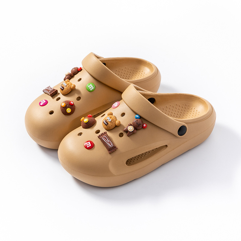 Ženske EVA sandale s dizajnom rupa u obliku srca, Crocs-stil plažne sandale, debljina đona 3–5 cm, lagane i protuklizne, đon injekcijski oblikovan, 2025 izdanje