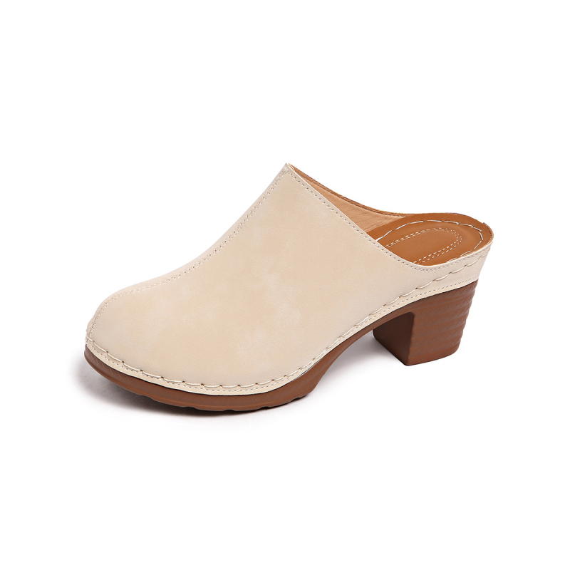 Slip-on cipele s PU gornjim dijelom, špicasti nos, masivan srednji pet 3-5 cm, đon od reciklirane kože