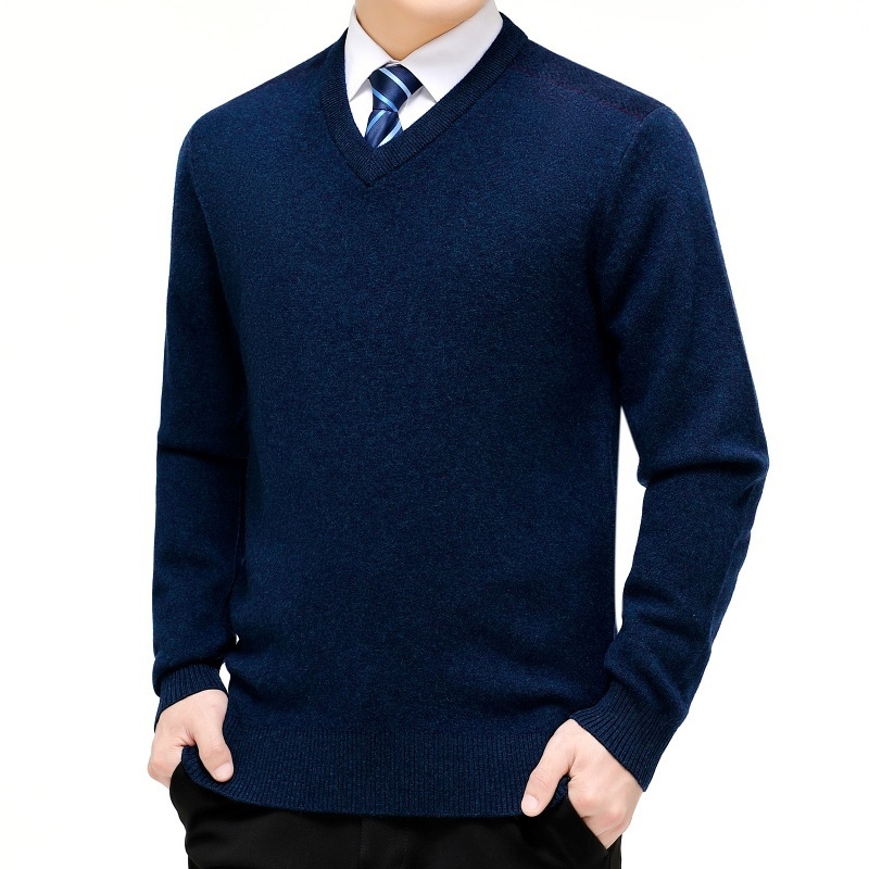 Ανδρικό πουλόβερ με V‑λαιμό, παχυσμένο μαλλί, ελεύθερη γραμμή, μακριά μανίκια, 30–35% μαλλί