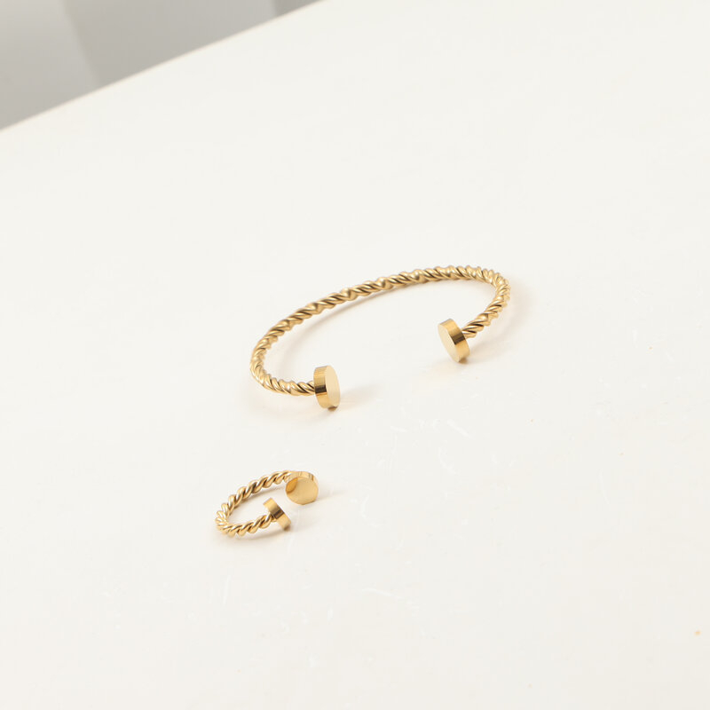 Vitafend Nyitott Geometriai Szegecs Karkötő és Gyűrű, Titánacél, Gyémántvágás, 18K Aranyozás, Női Koreai Stílus