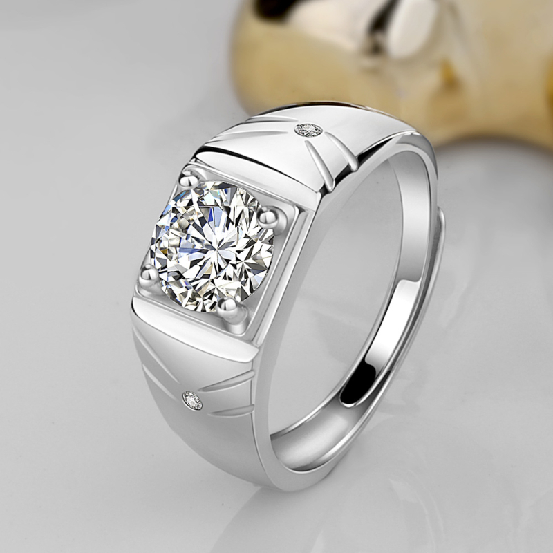 Férfi gyűrű retró stílusú rovar motívummal és cirkón kövekkel, fehér rézből.