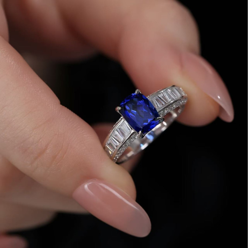 Geometrijski prsten od 925 srebra s postavljenim kamenjem | Yuhan Jewelry, ženski originalni dizajn