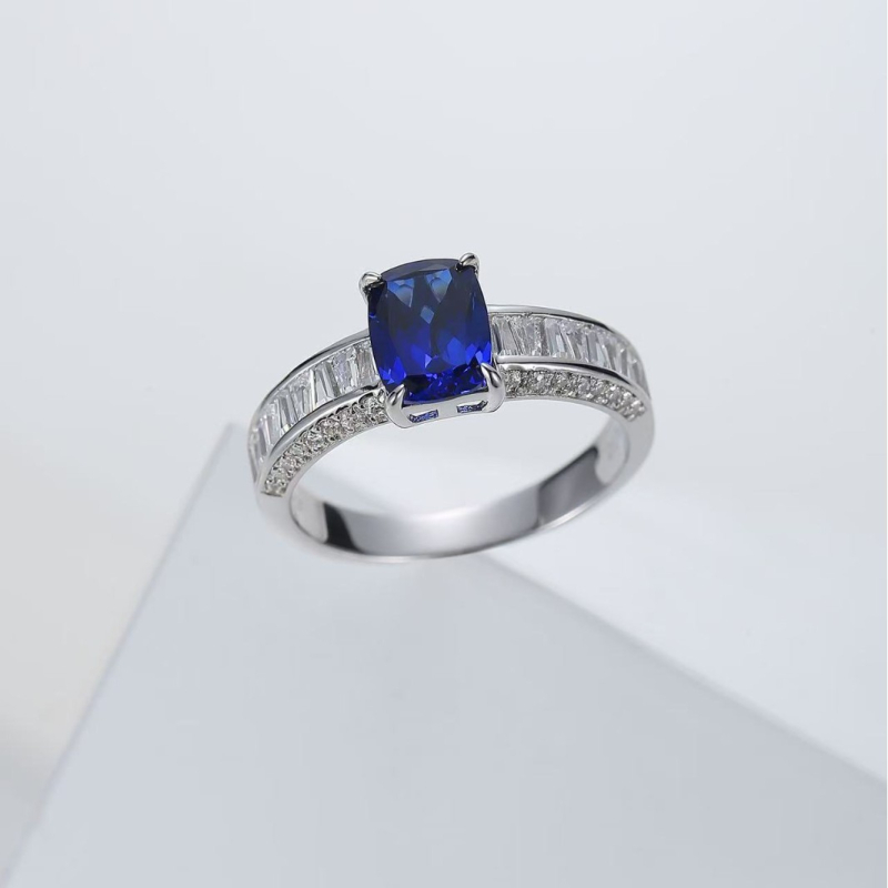 Geometrijski prsten od 925 srebra s postavljenim kamenjem | Yuhan Jewelry, ženski originalni dizajn