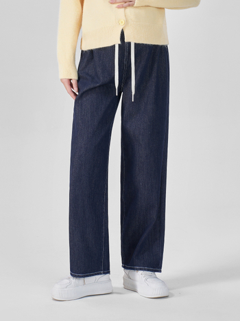 Noge trudnica, opuštena silueta, ravne široke nogavice, pamuk, 80–90% udio pamuka, potpora trbuha, sezona 2025 (Pamuk; 80–90% udio pamuka; potpora trbuha; 2025)