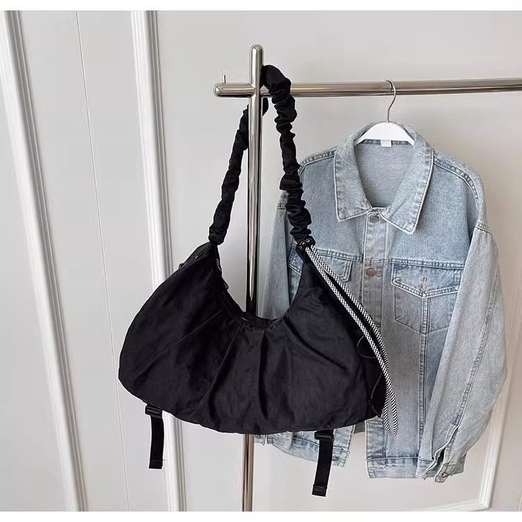 Fitness torba za žene s mokro-suhi odjeljci, crossbody torba preko ramena, putna kozmetička torba, torba za nastavu plesa, joga i pilates, poliester s PU podstavom
