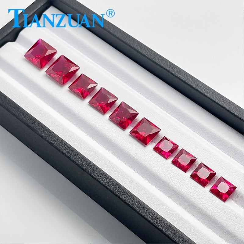 Δαχτυλίδι με συνθετικό ρουμπίνι (κορούνδιο), τετράγωνο κόψιμο, SI1 διαύγεια, χειροποίητο, τεχνητό υλικό