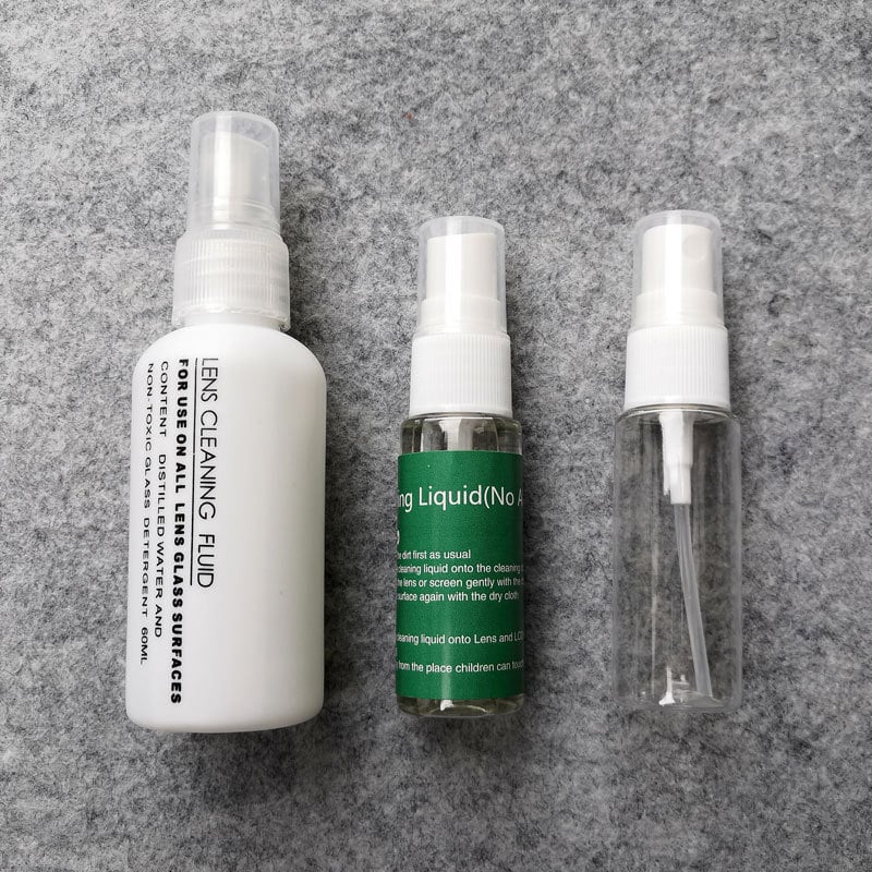 Mengji Υγρό Καθαρισμού Οθονών – Διάλυμα με αποιονισμένο νερό και ισοπροπυλική αλκοόλη με άρωμα; κατάλληλο για φορητούς υπολογιστές, κινητά τηλέφωνα, ψηφιακές κάμερες και οθόνες; 144 φιάλες ανά κιβώτιο