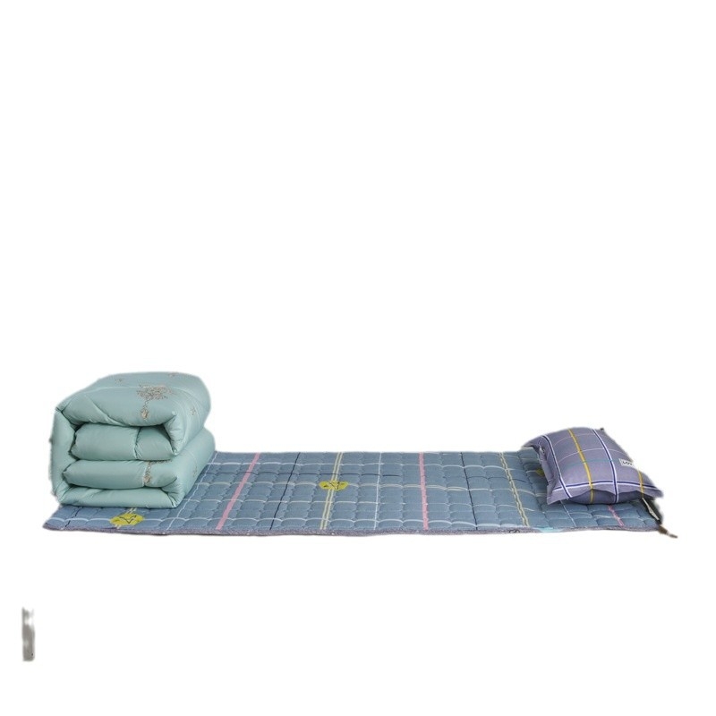 Trodjelni set posteljine za studentski dom – kemijska vlakna, 4000 g, reaktivno tiskanje, brushed i quilted tkanina
