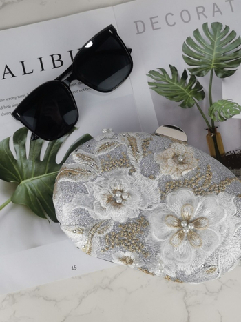 Izšivana večernja torbica od poliestera s kanvasnom podlogom, horizontalan kvadratni oblik, zatvarač s lokom, unutarnja džep za telefon — luksuzan retro dizajn