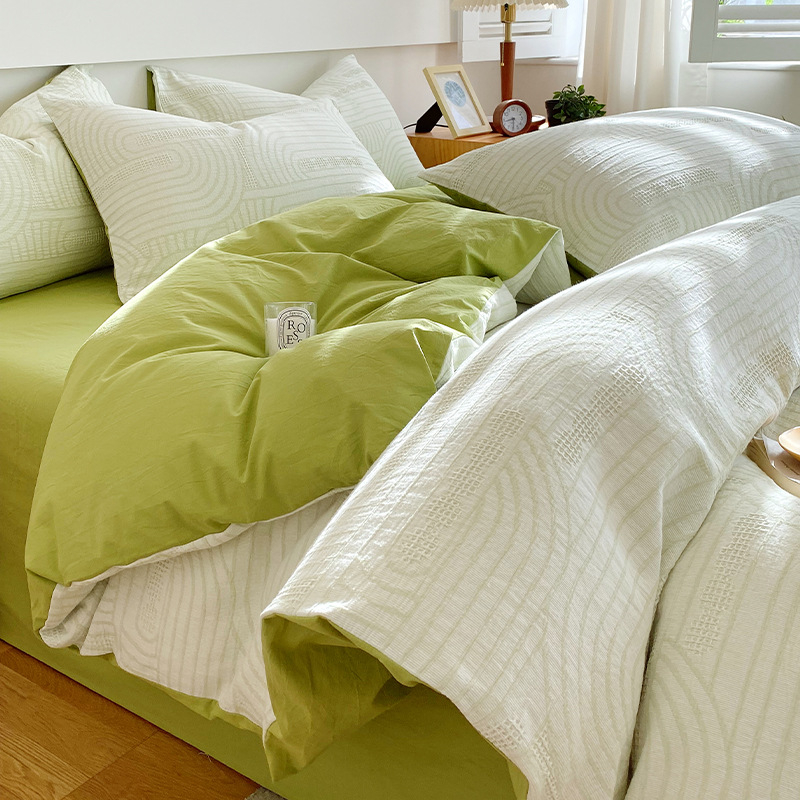 Četverodijelni set posteljine od 4 dijela, 100% pamuk, reaktivno bojanje, moderan minimalistički stil (gustina tkanine 133×72, 40s pređa, težina 2,5–3,0 kg)