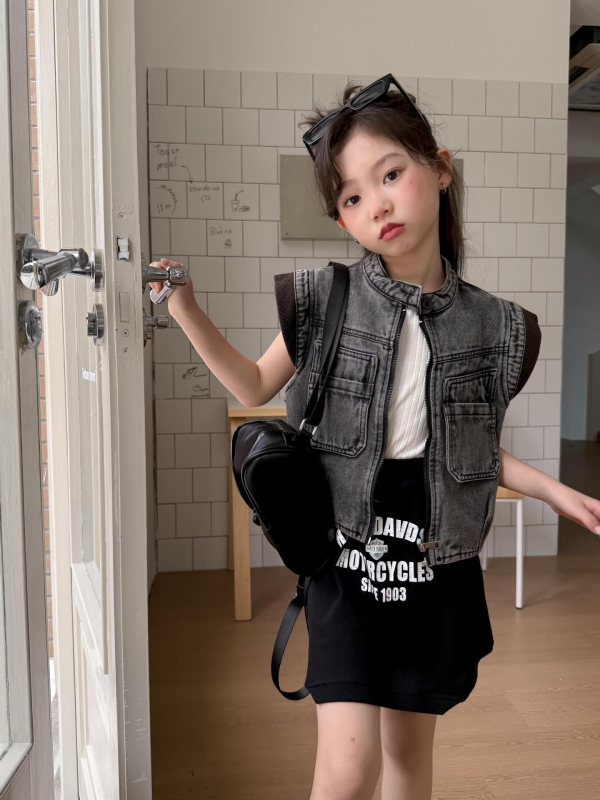 Παιδικό τζιν γιλέκο, κορεατικό στυλ, χωρίς μανίκια, φερμουάρ κλείσιμο (Τζιν; κορεατικό στυλ; χωρίς μανίκια; φερμουάρ; Άνοιξη 2025)