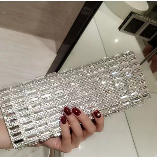 Večernja clutch torbica — svila tijelo, mala kvadratna forma, zaključavanje na bravu, horizontalni kvadratni oblik, poliester podstava