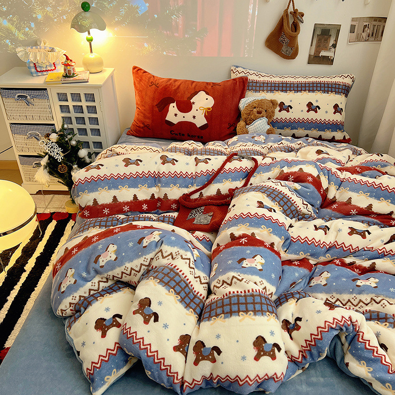 Tej velvet négyrészes ágyneműkészlet télre – macska és csacsi mintával, súly 3000–3500 g, lepedő-stílus