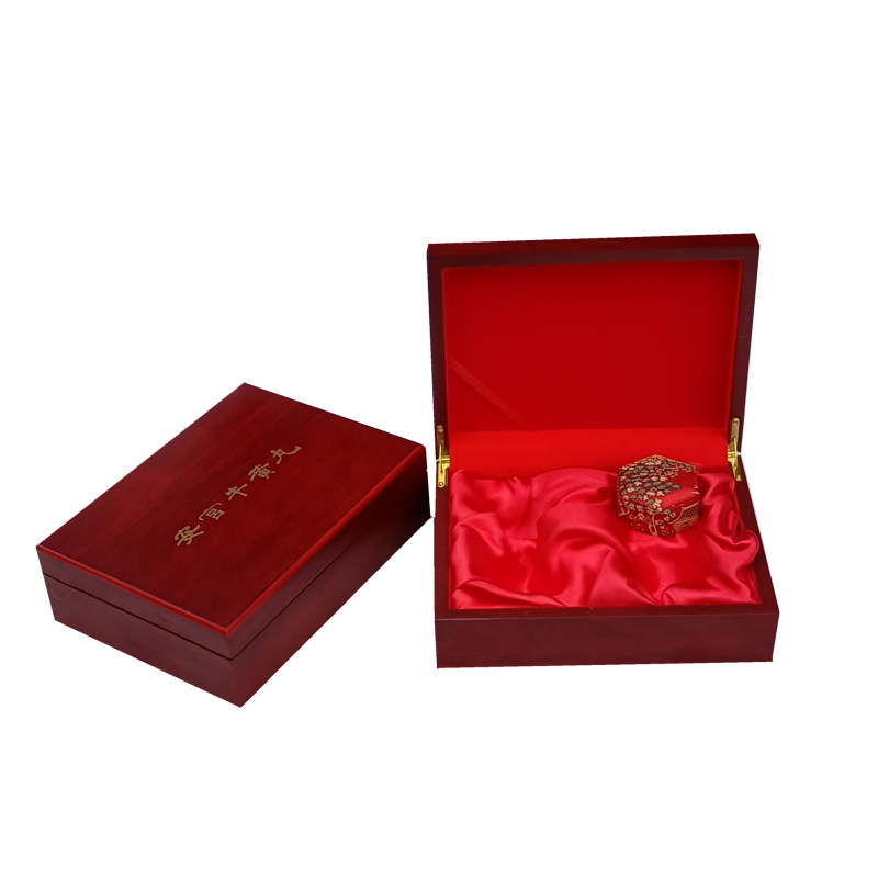 Ξύλινο κενό δώρου κουτί για συσκευασία χαπιών Pien Tze Huang Angong Niuhuang, μοντέλο 013, υλικό: ξύλο (fiberboard), τεχνική: ζεστή εκτύπωση με ασημένιο φινίρισμα, επένδυση: EVA βαμβάκι