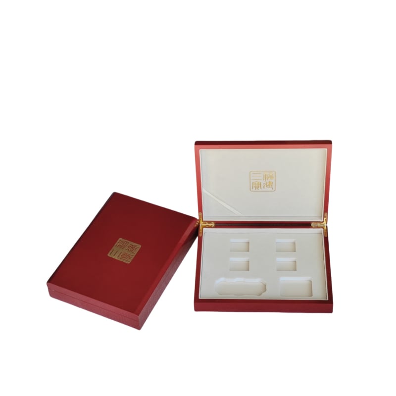 Ξύλινο κενό δώρου κουτί για συσκευασία χαπιών Pien Tze Huang Angong Niuhuang, μοντέλο 013, υλικό: ξύλο (fiberboard), τεχνική: ζεστή εκτύπωση με ασημένιο φινίρισμα, επένδυση: EVA βαμβάκι