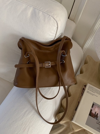 Nova tote torba s plisom u oblaku i remenom, PU koža, gradska dnevna crossbody torba