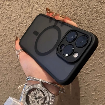 Pouzdro pre iPhone s ochranou objektívu, magnetické uchytenie, odolné voči nárazom, proti otlačkom prstov, materiál: akryl + silikón