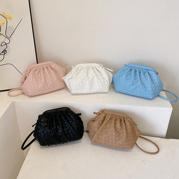 PU koža crossbody torba, ulični stil, tkana torba, vodoravni kvadratni oblik, zatvaranje klipsom