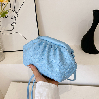PU koža crossbody torba, ulični stil, tkana torba, vodoravni kvadratni oblik, zatvaranje klipsom