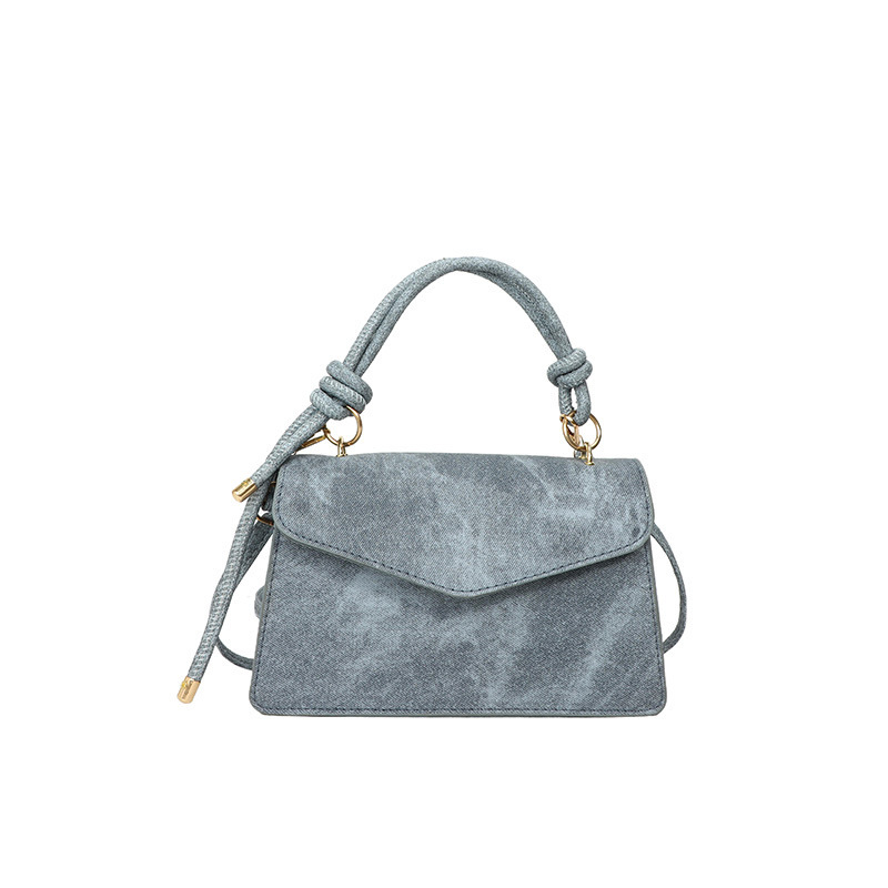 Crossbody torba, mala kvadratnog oblika, PU materijal, magnetsko zatvaranje, unutarnja zip pretinac, urban minimalistički stil