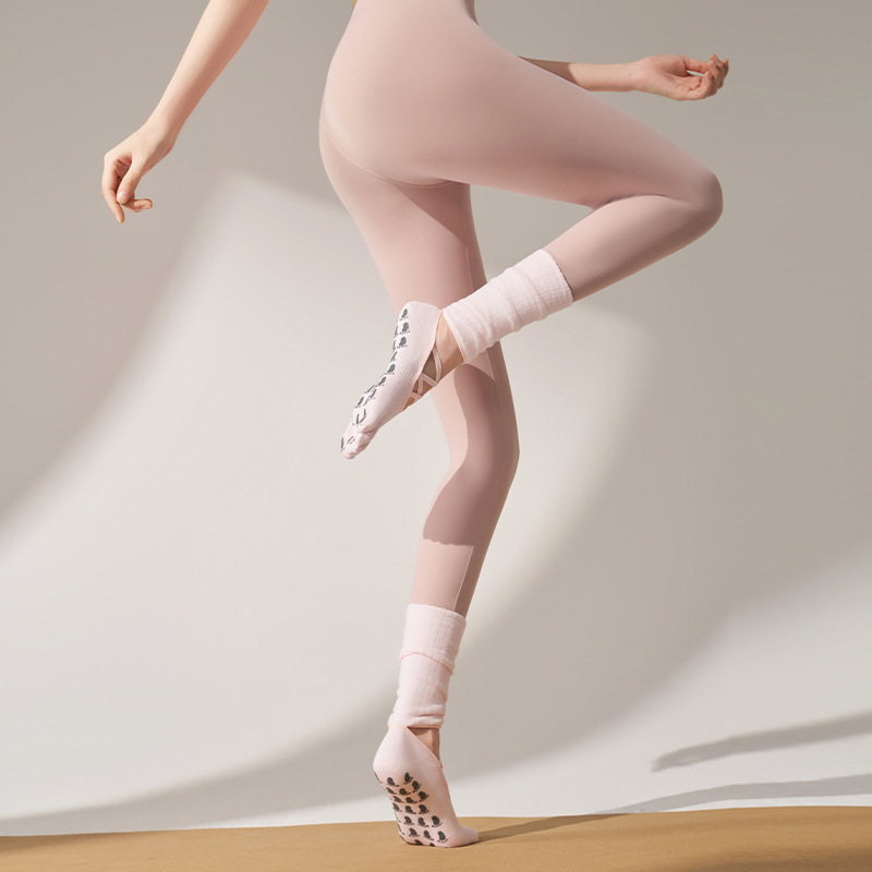 γυναικείες κάλτσες γιόγκα με πέντε δάχτυλα, αντιολισθητικές, 90-95% βαμβάκι, μεσαίου ύψους μέχρι γάμπα, χωρίς ραφές