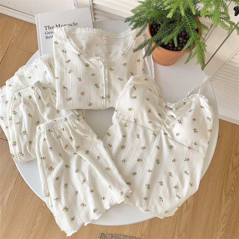 Ženski pamučni pijama set s čipkom, stil princeze, topao četverodijelni kućni outfit, pogodan i za nošenje van kuće