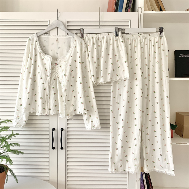 Ženski pamučni pijama set s čipkom, stil princeze, topao četverodijelni kućni outfit, pogodan i za nošenje van kuće