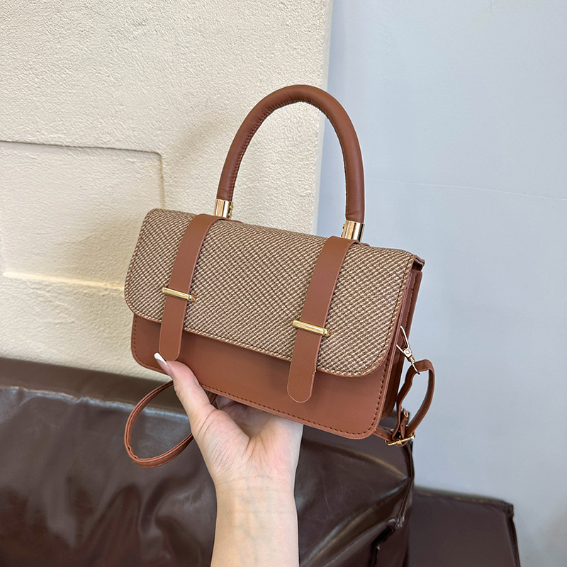 Ženska mala kvadratna torbica od PU kože — gradski jednostavan stil, horizontalan kvadratni oblik, otvaranje s poklopcem, džep za dokumente