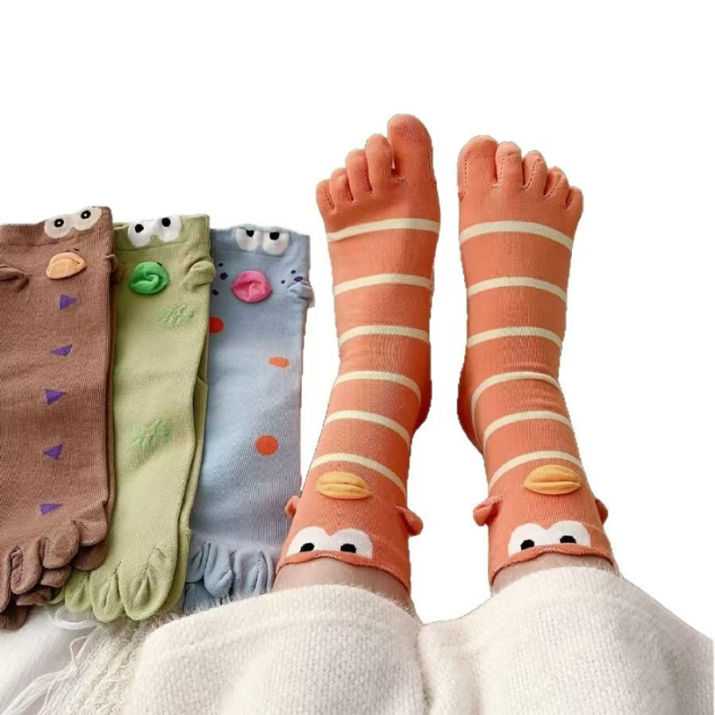 Pamukaste čarape s pet prstiju s motivom Little Ugly Fish, srednja dužina do potkoljenice, 90-95% pamuka, 200N jednostruko pletenje, pogodne za sve sezone