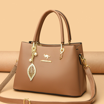 Γυναικεία PU messenger τσάντα, αστικός μινιμαλισμός, οριζόντια τετράγωνη μορφή, κλείσιμο με φερμουάρ, εσωτερικές θήκες: θήκη με φερμουάρ, θήκη για κινητό