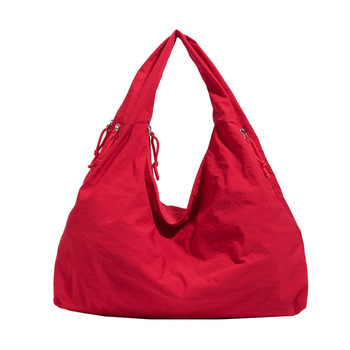 Γυναικεία tote τσάντα σε στυλ αστικού μινιμαλισμού, νάιλον ύφασμα, επένδυση πολυεστέρα, άνοιγμα με φερμουάρ, ορθογώνιο σχήμα