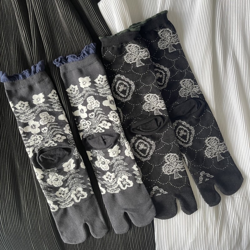 Čarape u japanskom stilu s čipkastim rubom i balonastim krajem, jacquard, s odvojenim prstima, srednja dužina, pamuk, antisklizne, upijaju znoj