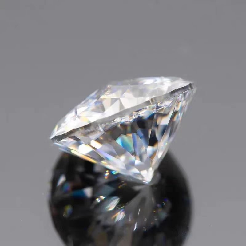 Moissanite λίθος – στρογγυλός, Imperial Κόψη, VVS Διαύγεια, τεχνητή προέλευση