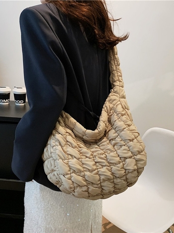 Nylon Tote torba sa zatvaračem, uspravni kvadratni oblik, jedna naramenica, unutarnja džep za telefon, proljetna sezona 2024