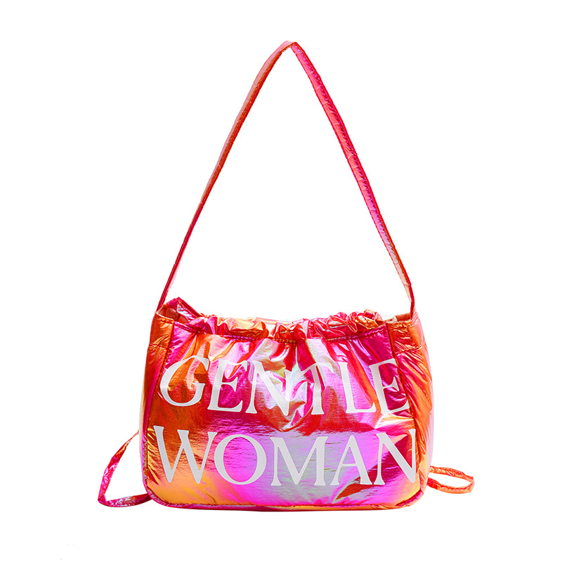 Νάιλον Τσάντα Ώμου με Εκτύπωση Αλφαβήτου, street-style (Υλικό: Νάιλον; Στυλ: Street Trend; Μορφή: Οριζόντια Τετράγωνη; Κλείσιμο: Ταινία; Εσωτερικές Θήκες: Θήκη με φερμουάρ, Θήκη για κινητό, Θήκη για ID)