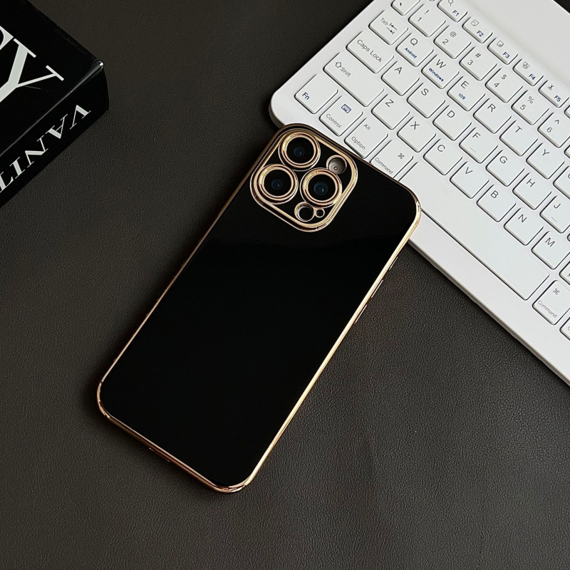 Premium elektroplater PC tvrdi kućište s zlatnim rubom i preciznim otvorima za iPhone 16 Pro Max (kompatibilno s iPhone 15 Pro) – otporan na padove