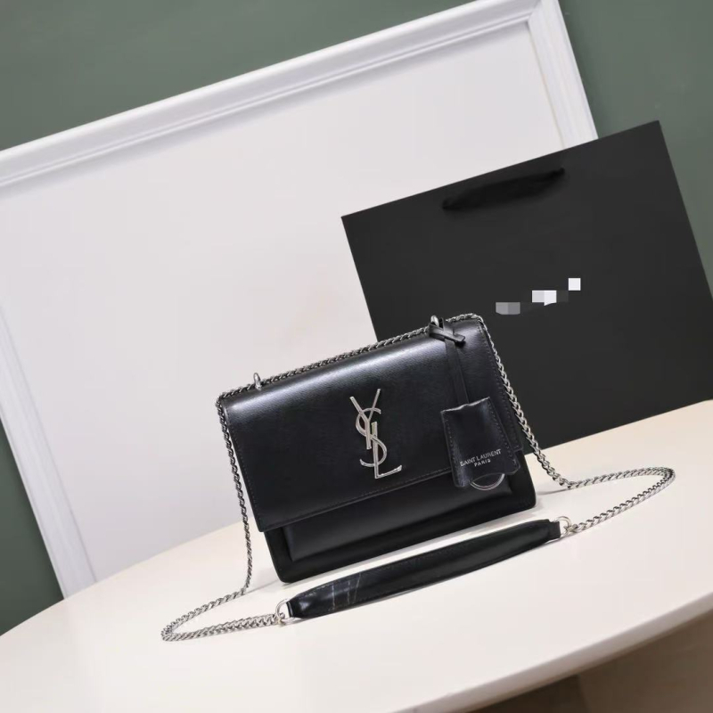 Mini četvrtasta kožna torbica preko ramena s uzorkom krokodila, magnetsko zatvaranje, unutarnji džep na zip