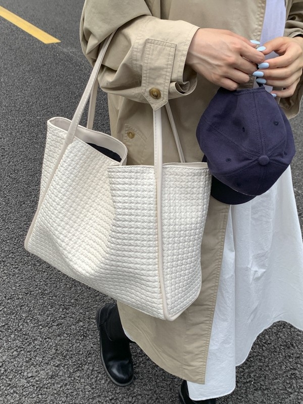 Γυναικεία vintage tote τσάντα – PU δέρμα, κάθετος τετράγωνος σχήματος, μαγνητικό κλείσιμο, κρυφή τσέπη με φερμουάρ, δύο ιμάντες ώμου