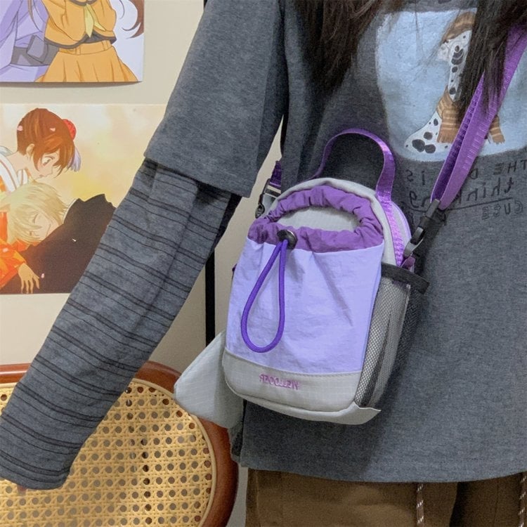 Lagana vanjska crossbody torba, vodootporna, s zatvaračem, džep za telefon i džep za bocu, unisex za planinarenje